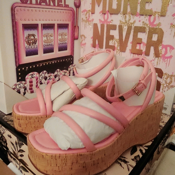 MK Hazel Wedge Leather Pink NWB Size 10 - Picture 3 of 10